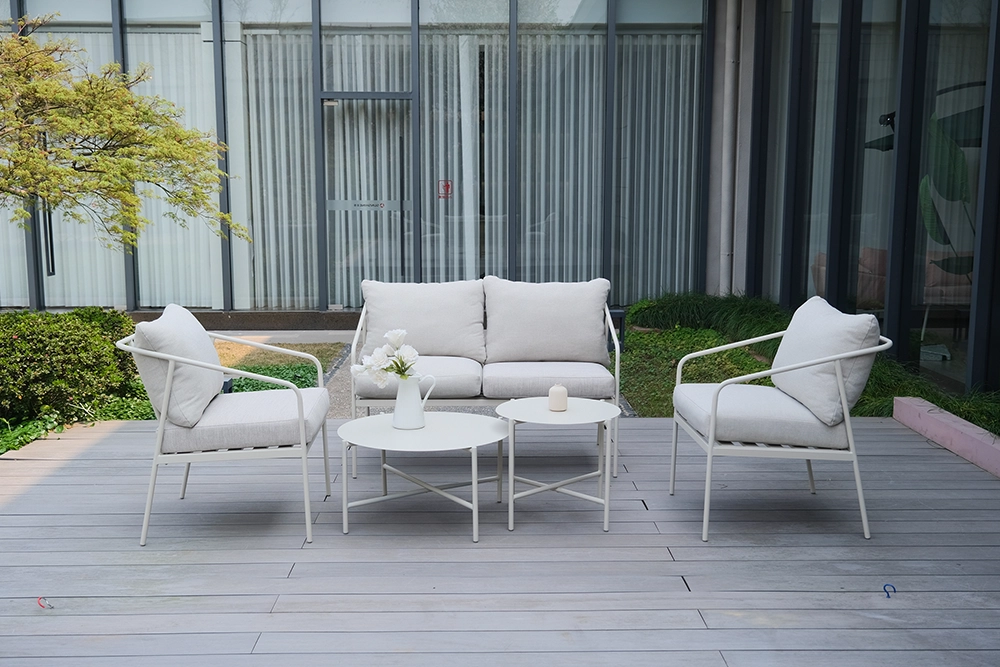7 Common Mistakes When Buying an Outdoor Couch (and How to Avoid Them)