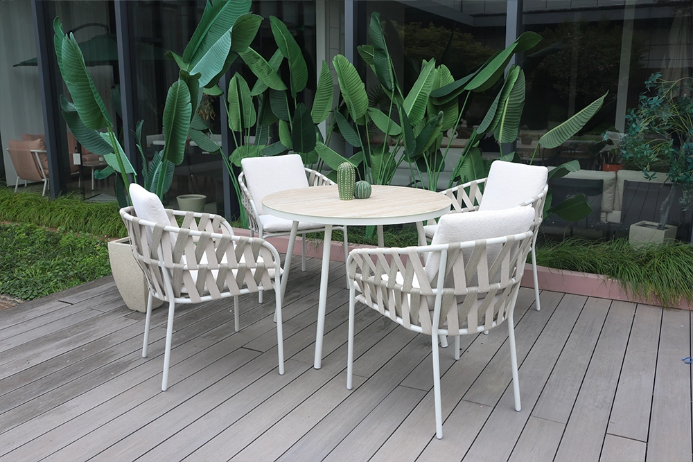 Patio Dining Tables: Round vs. Rectangular — A Complete Buyer’s Guide to Shape, Seating, and Space Planning